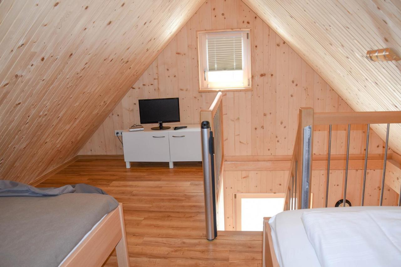 Natur Apartments Natalia Fürth Zimmer foto